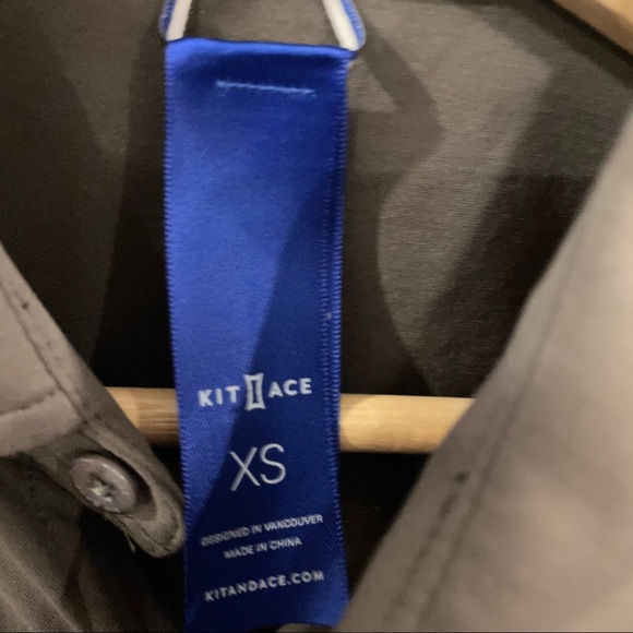 Kit and Ace Cotton Blend Button Down Shirt - Picture 3 of 5